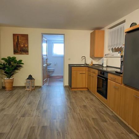Appartment Im Seeblick Bodenwohr Bagian luar foto
