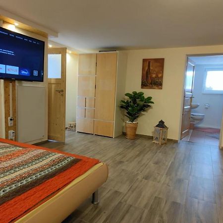 Appartment Im Seeblick Bodenwohr Bagian luar foto