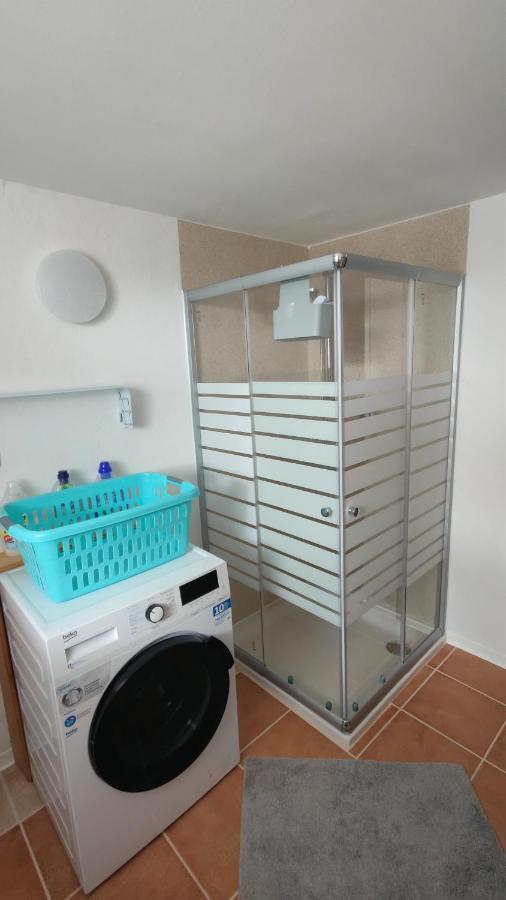 Appartment Im Seeblick Bodenwohr Bagian luar foto